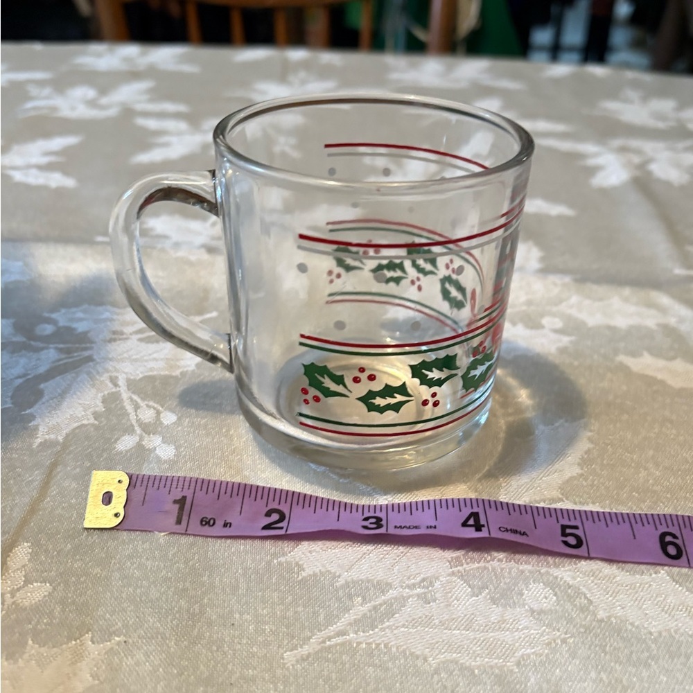 Vintage Festive Glass Mug with Holly Design